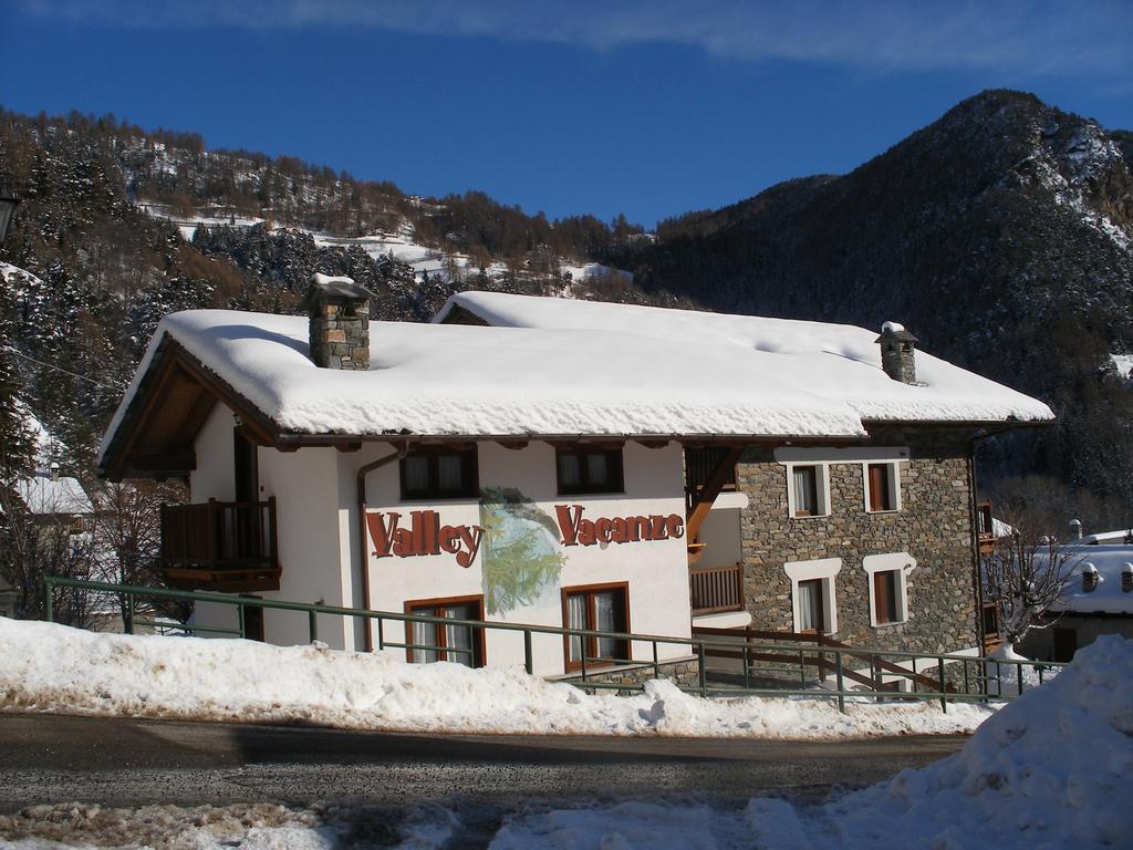 Valley Vacanze Brusson Bagian luar foto